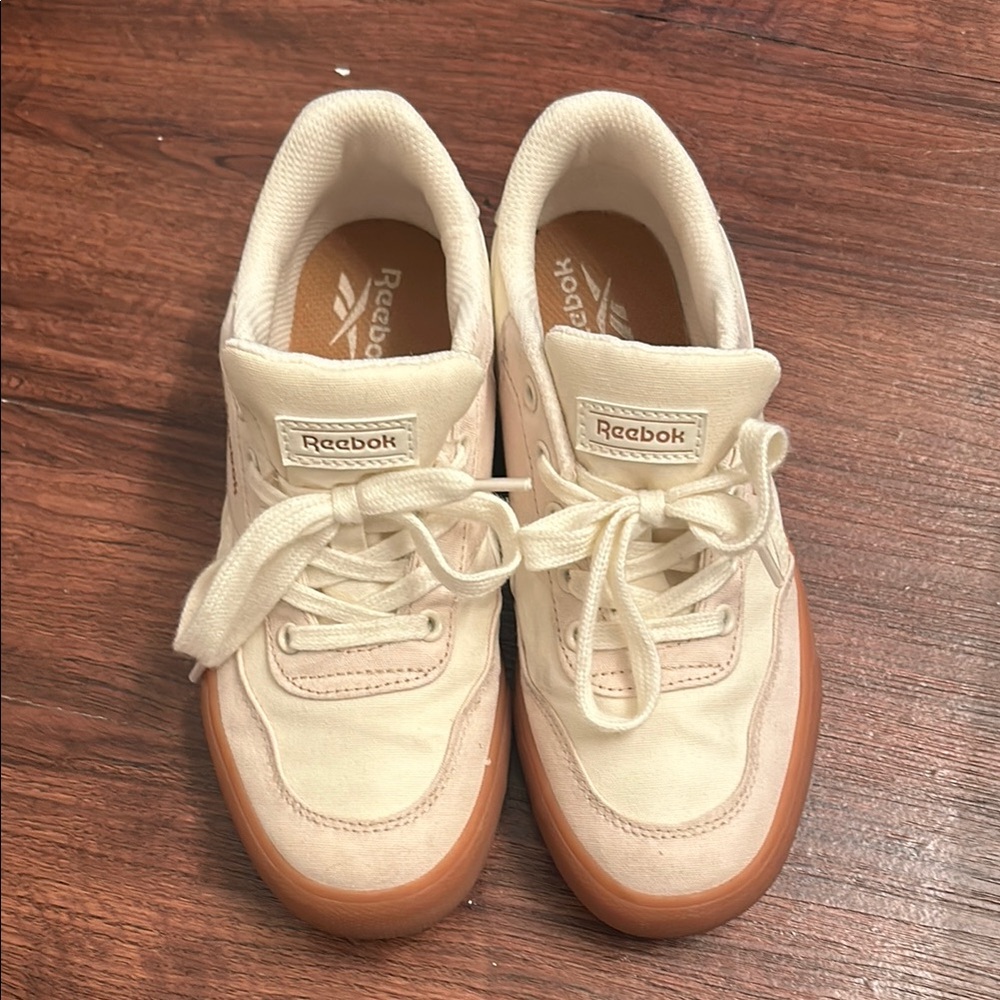 Reebok Cream and Tan Sneakers